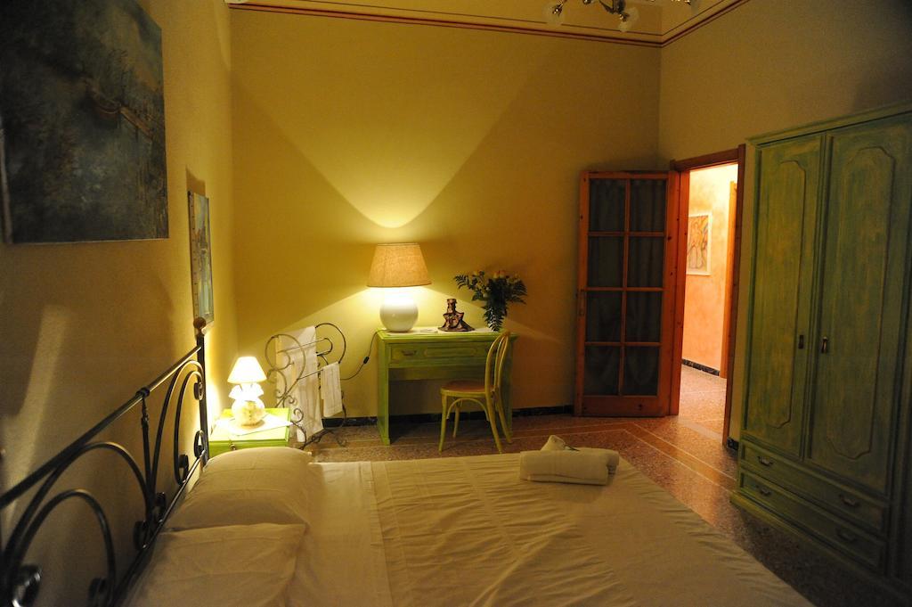 Bed And Breakfast Su Niu Quartucciu Room photo